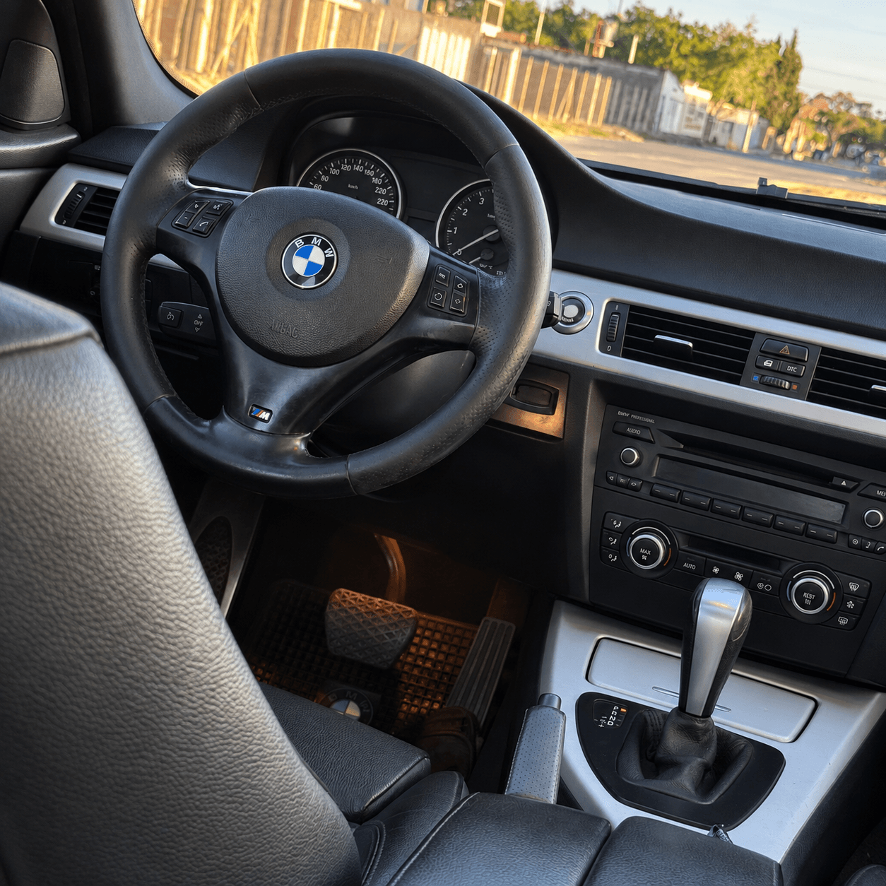 GALERIA BWM 335i  — foto 5